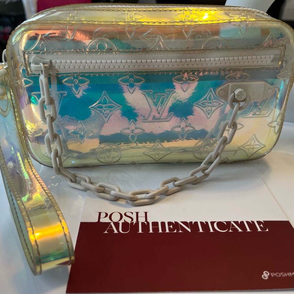 Louis Vuitton Pochette Volga Prism